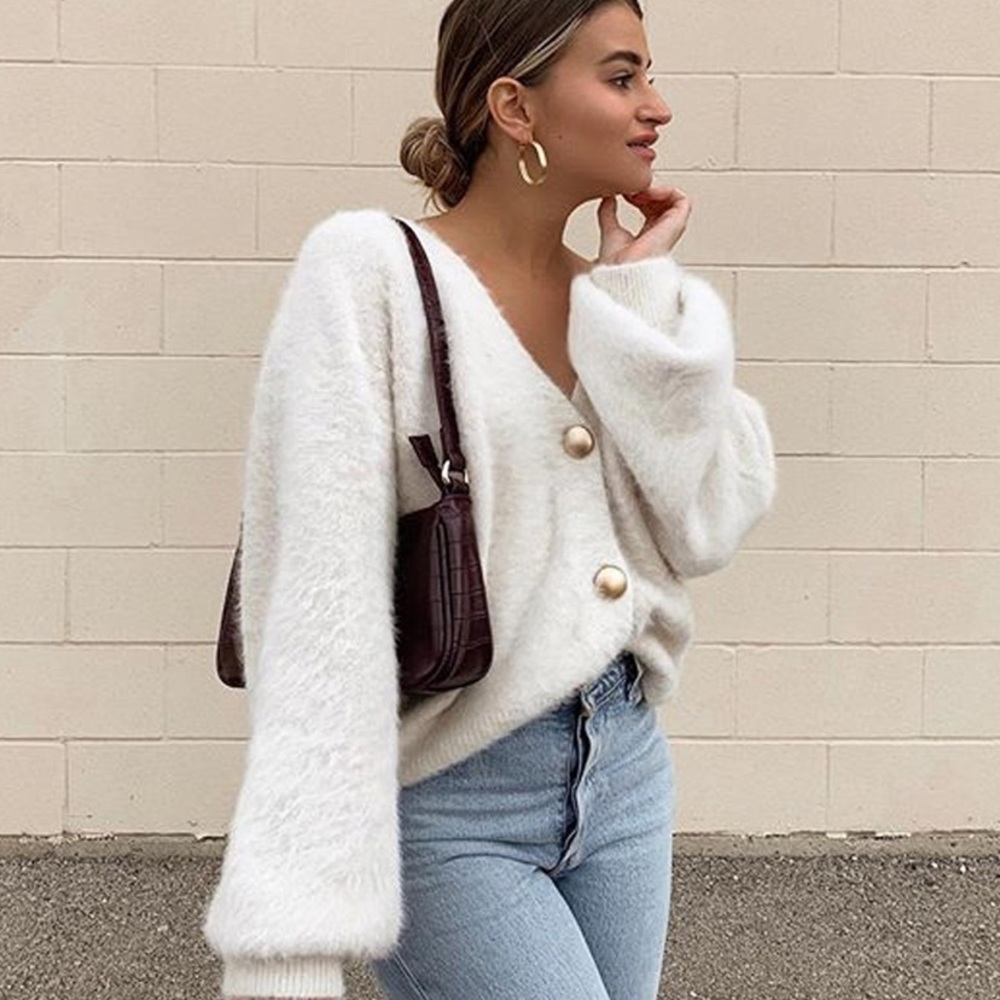 Aritzia Ivory Fuzzy V‑Neck Button Cardigan